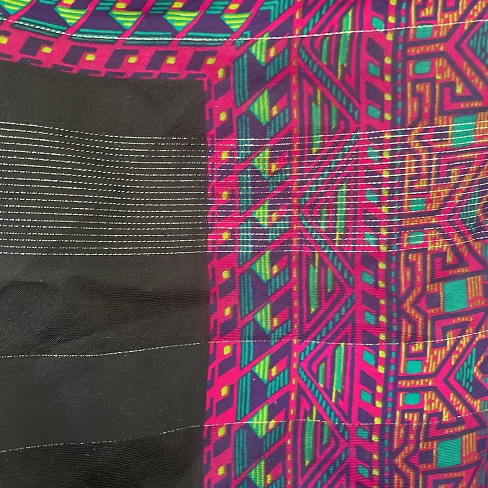 Vintage Axcess square scarf - Picture 8 of 16